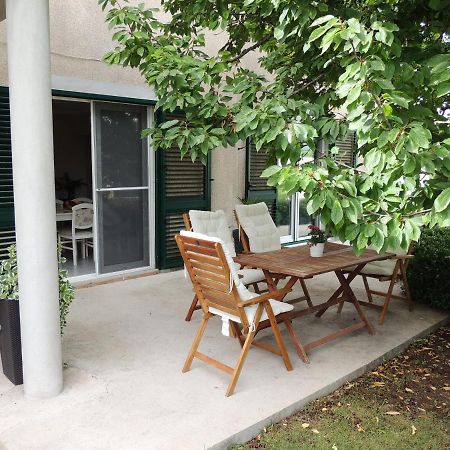Apartment Ferara Betina  Exterior photo