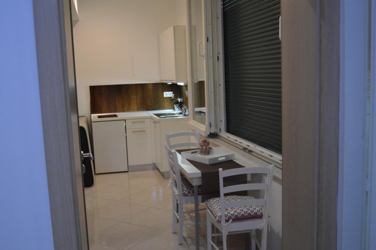 Apartment Ferara Betina  Exterior photo