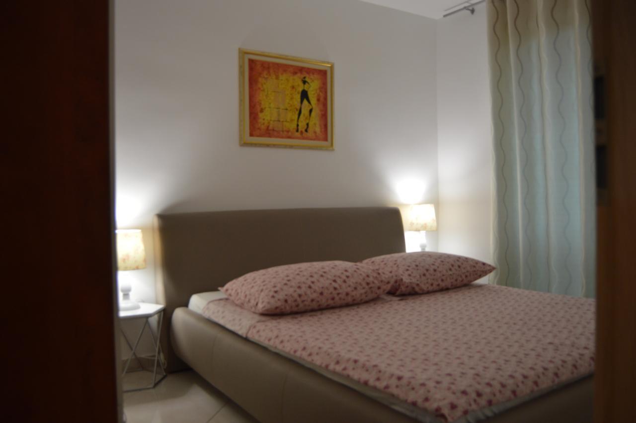 Apartment Ferara Betina  Exterior photo