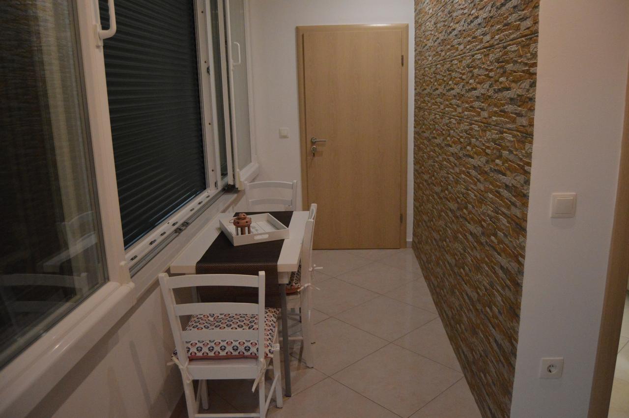 Apartment Ferara Betina  Exterior photo